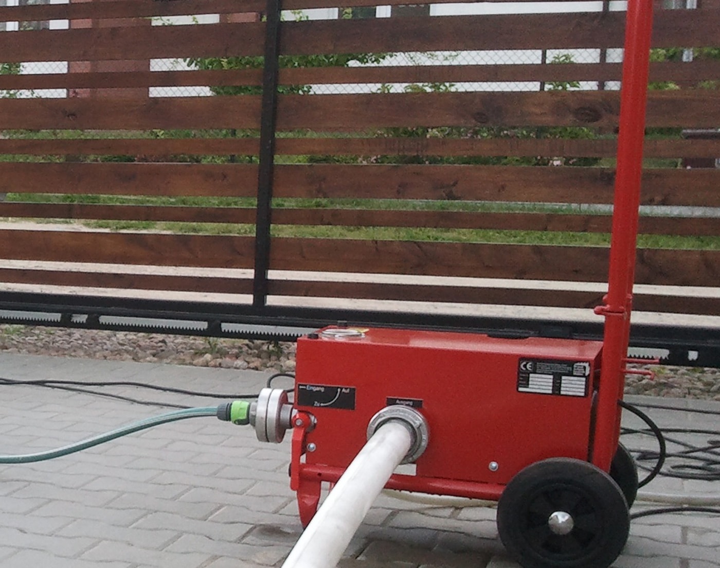 Próby ciśnieniowe węży hydrantowych Poznań